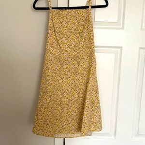 Old Navy Ditsy Floral Linen-Blend Fit